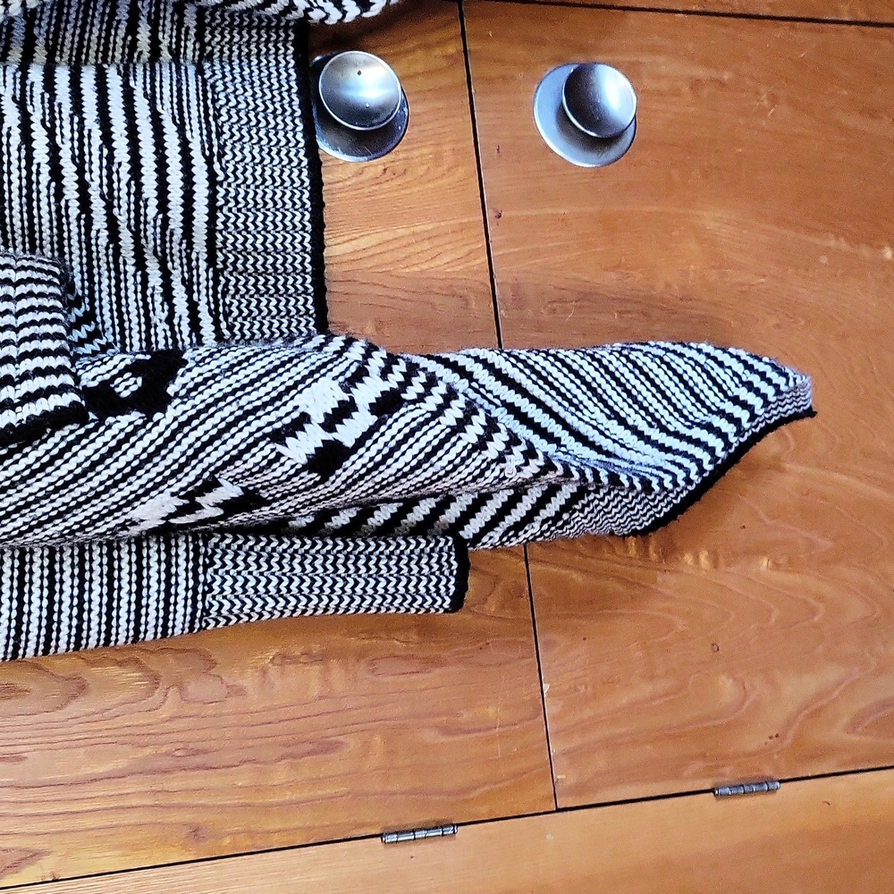 Gap Sweater Jacket - image 5